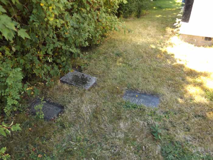 image of gravestone