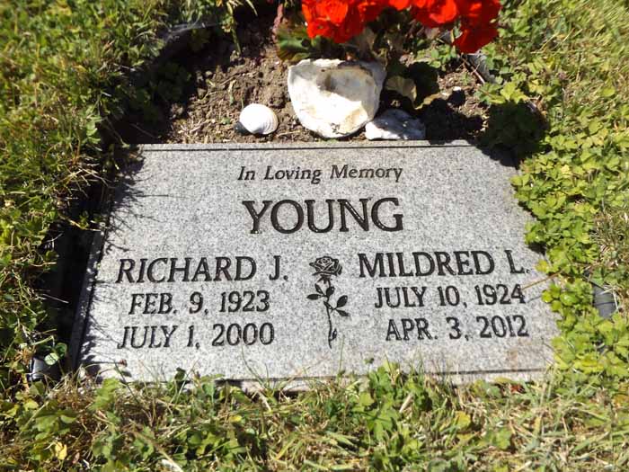 image of gravestone