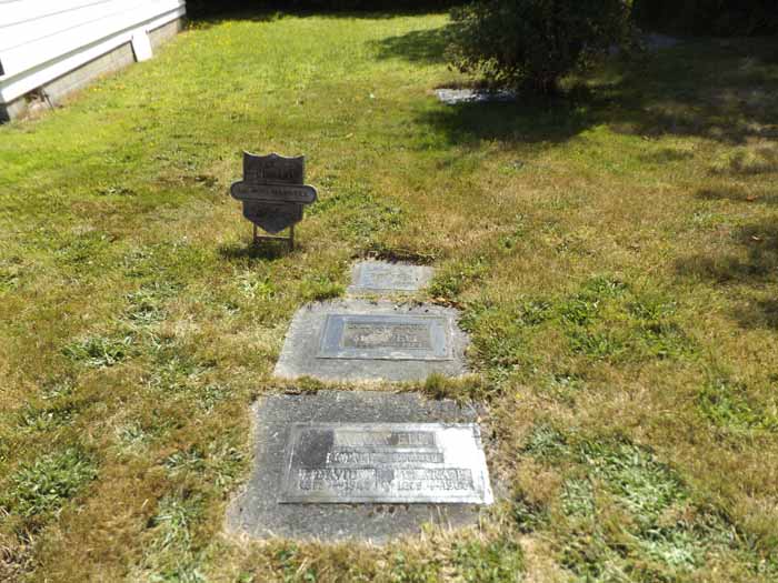 image of gravestone