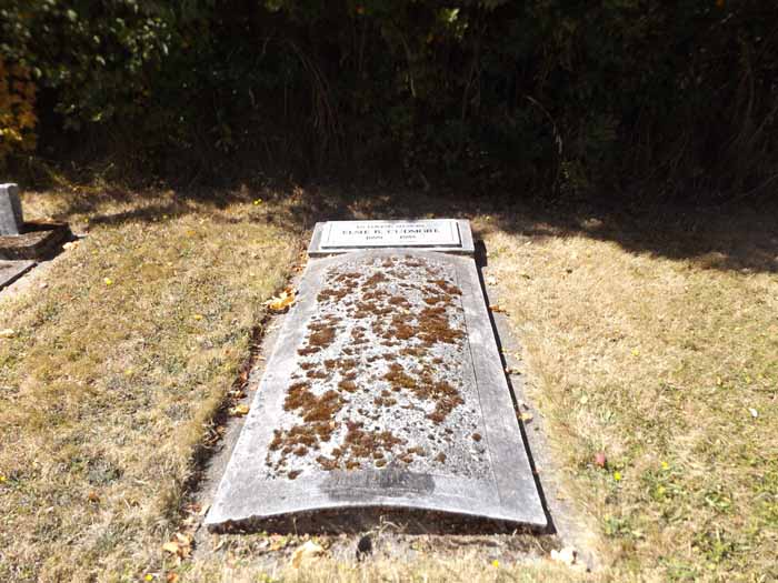 image of gravestone