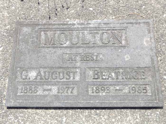 image of gravestone