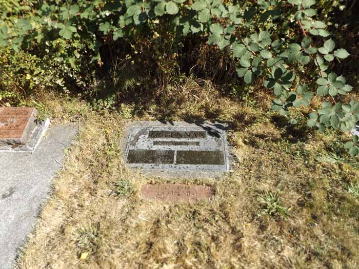 image of gravestone