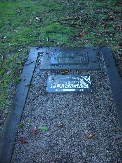 image of gravestone