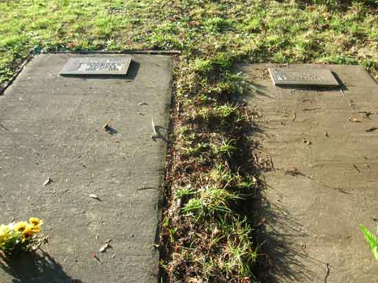 image of gravestone