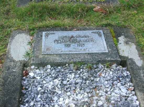 image of gravestone