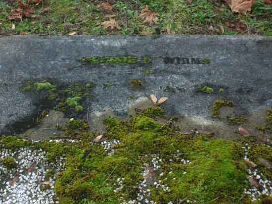 image of gravestone
