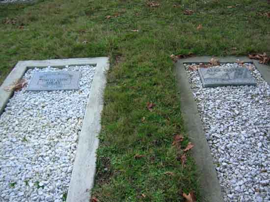 image of gravestone