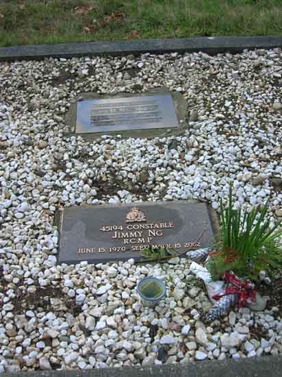image of gravestone