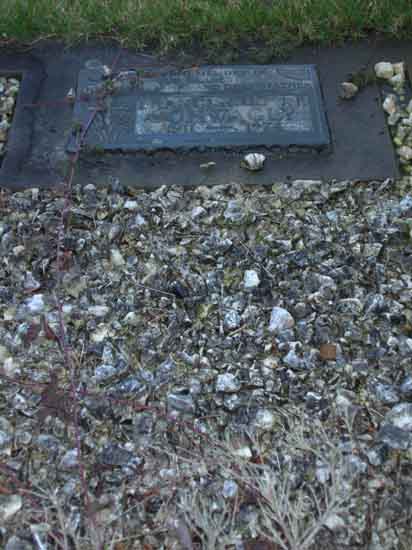 image of gravestone