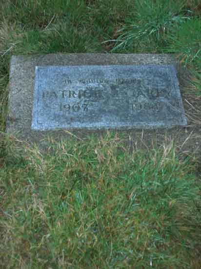image of gravestone