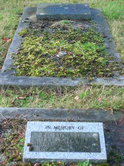 image of gravestone