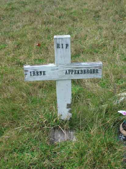 image of gravestone