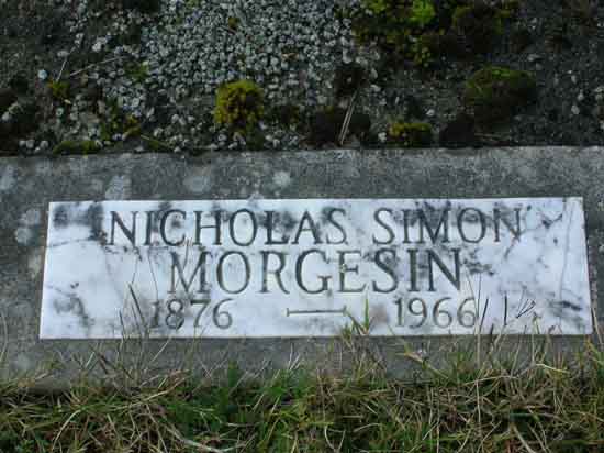 image of gravestone