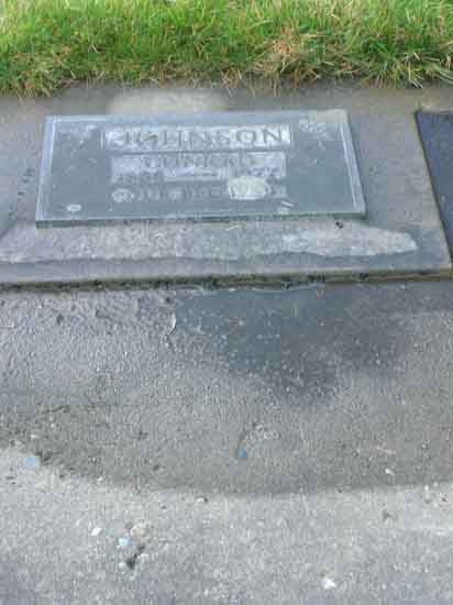 image of gravestone