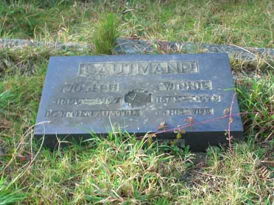 image of gravestone