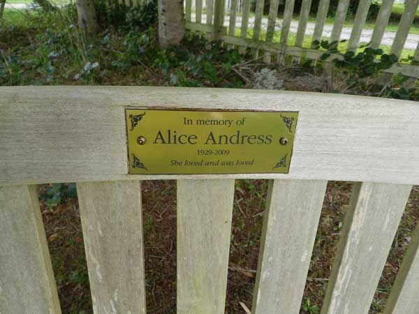 image of gravestone