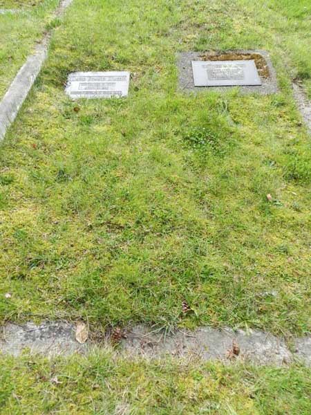 image of gravestone