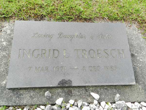 image of gravestone