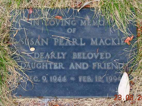 image of gravestone