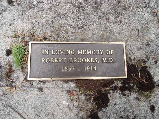 image of gravestone