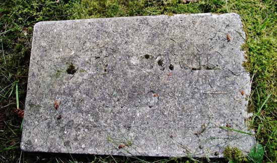 image of gravestone