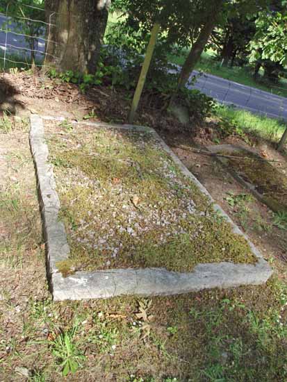 image of gravestone