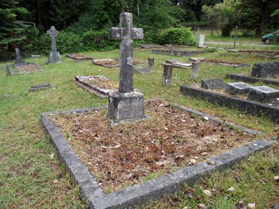 image of gravestone