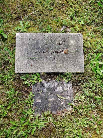 image of gravestone