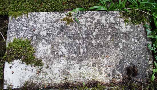 image of gravestone
