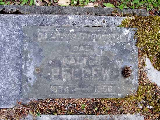 image of gravestone