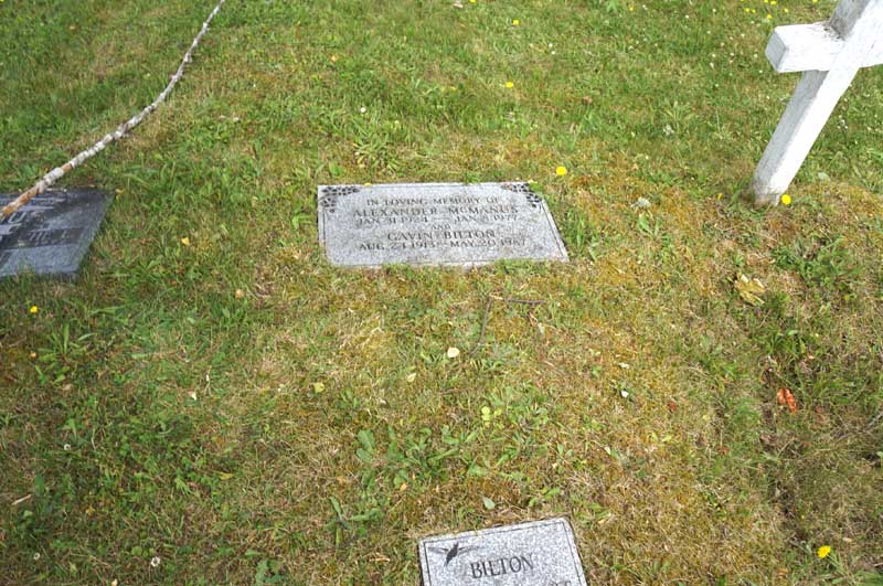 image of gravestone