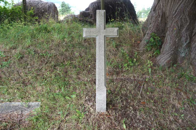 image of gravestone