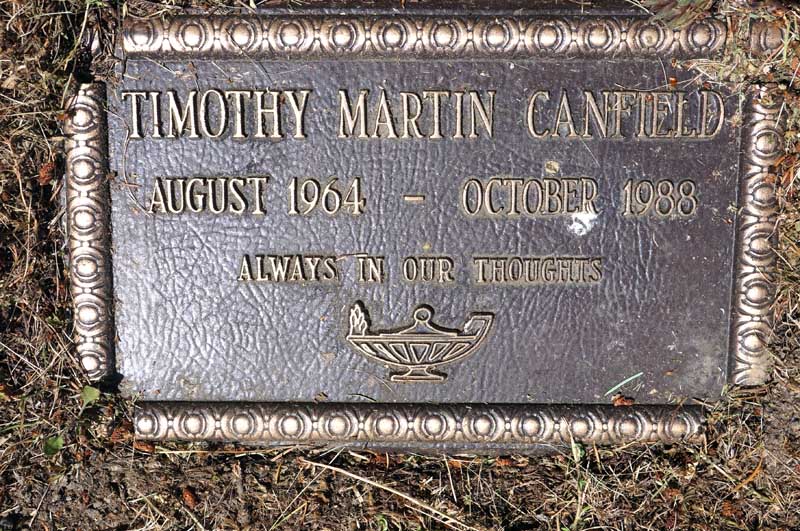 image of gravestone