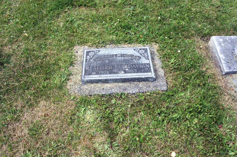 image of gravestone