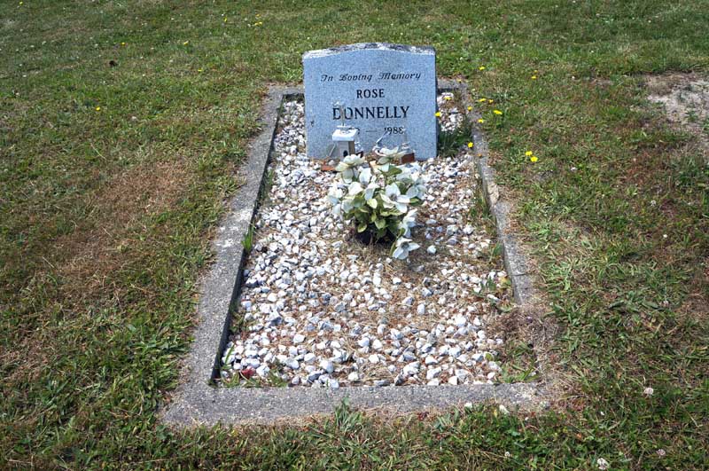 image of gravestone