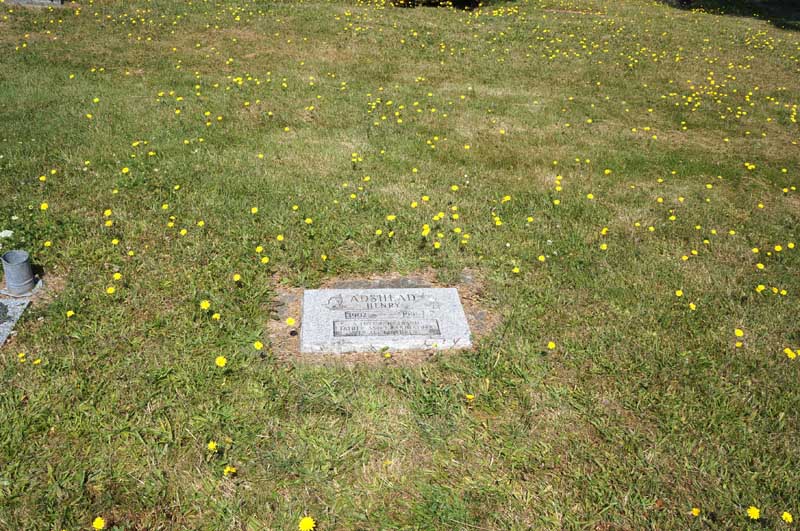 image of gravestone