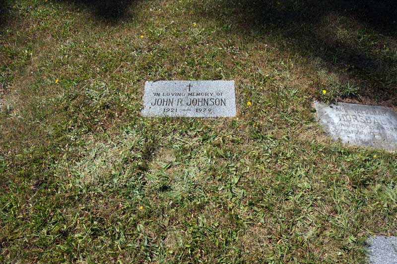 image of gravestone