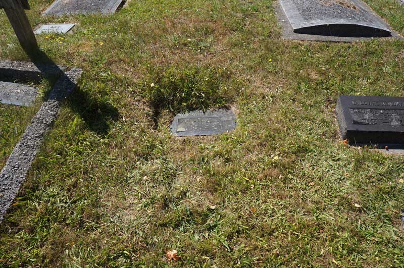 image of gravestone