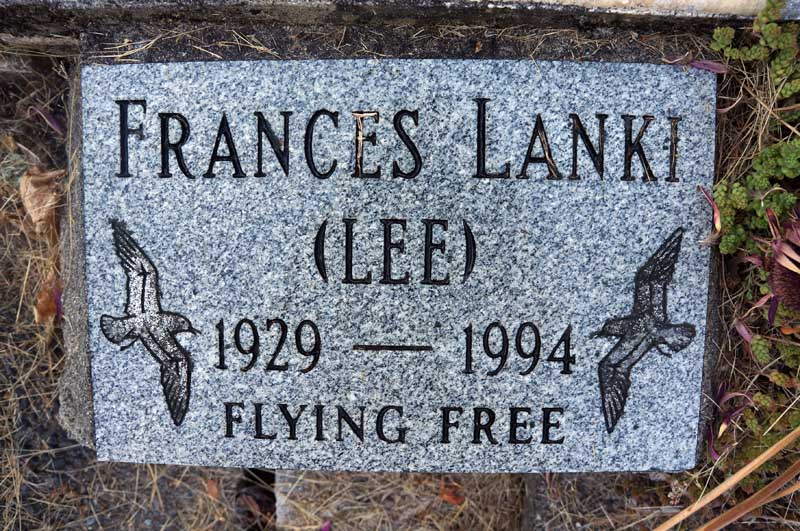 image of gravestone