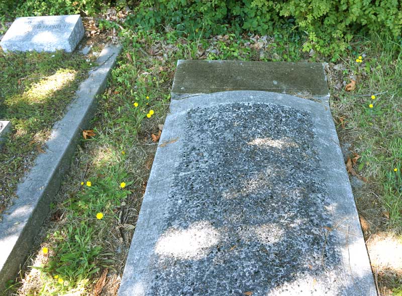 image of gravestone
