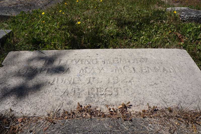 image of gravestone