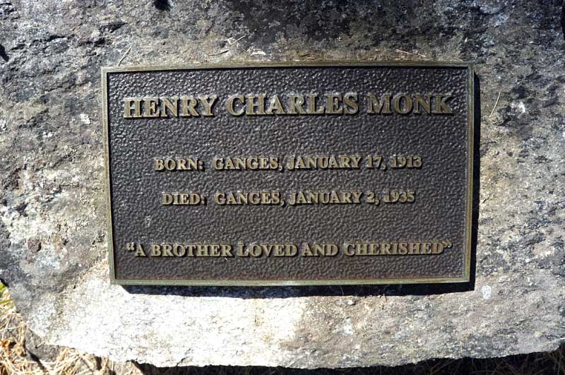 image of gravestone