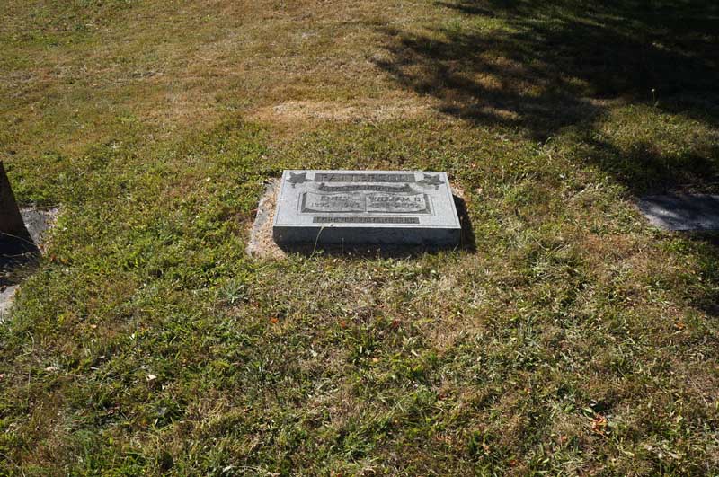 image of gravestone