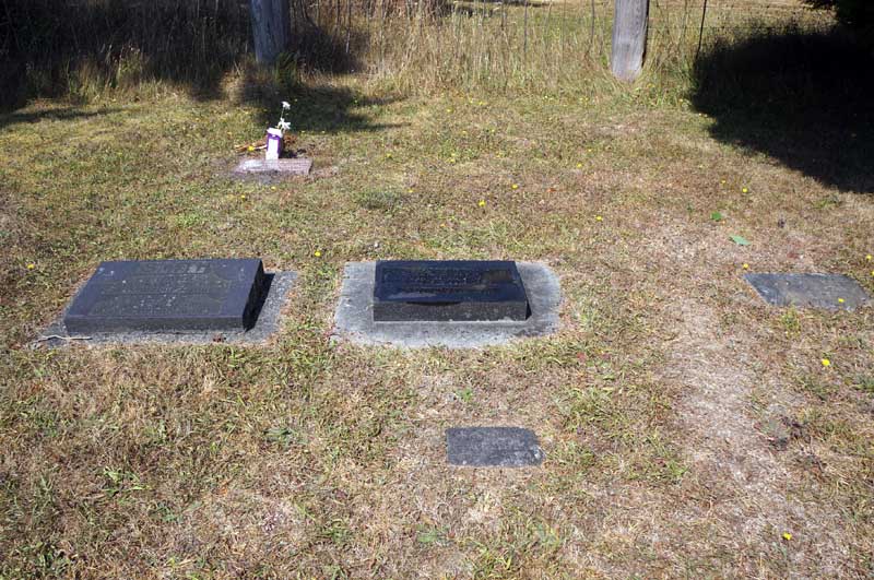image of gravestone