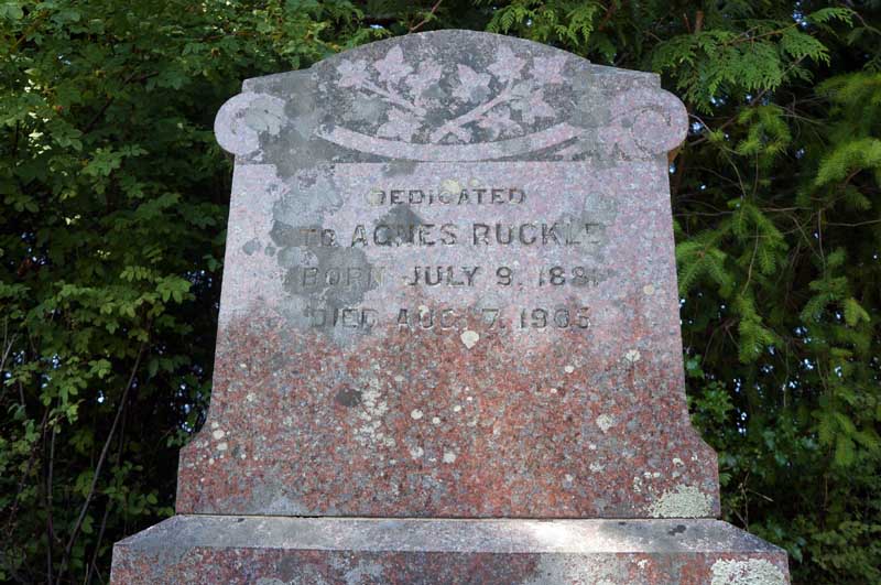 image of gravestone