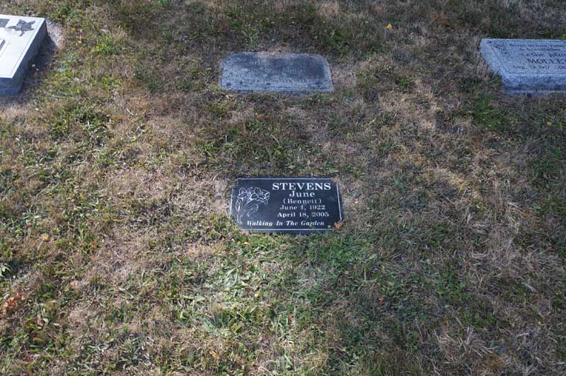 image of gravestone