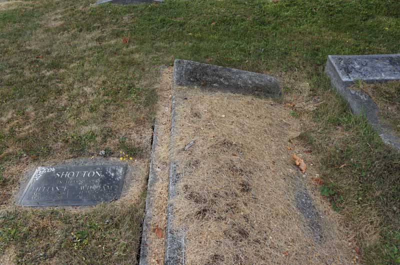 image of gravestone