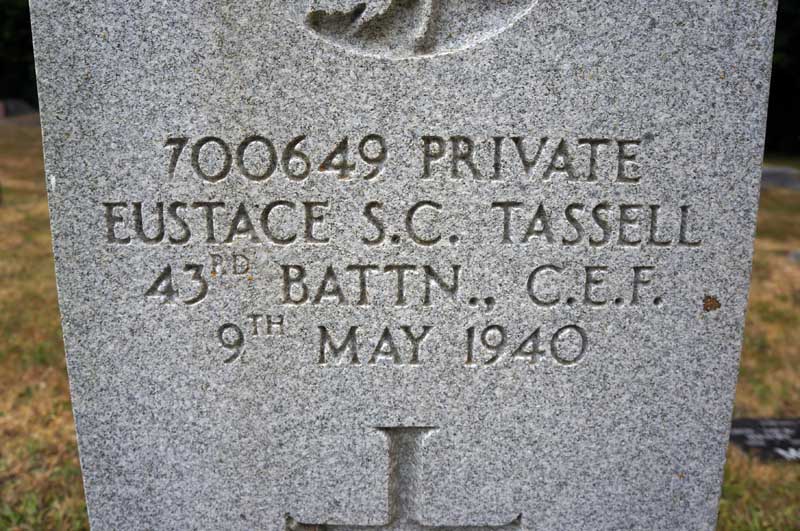 image of gravestone