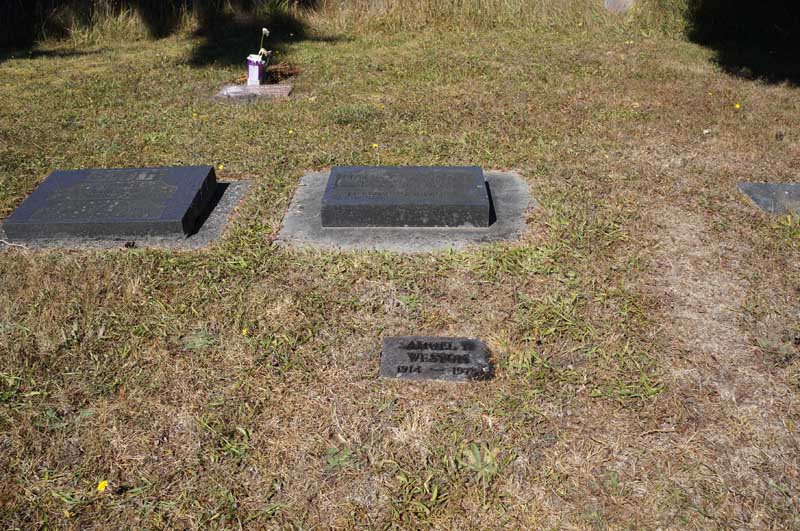 image of gravestone