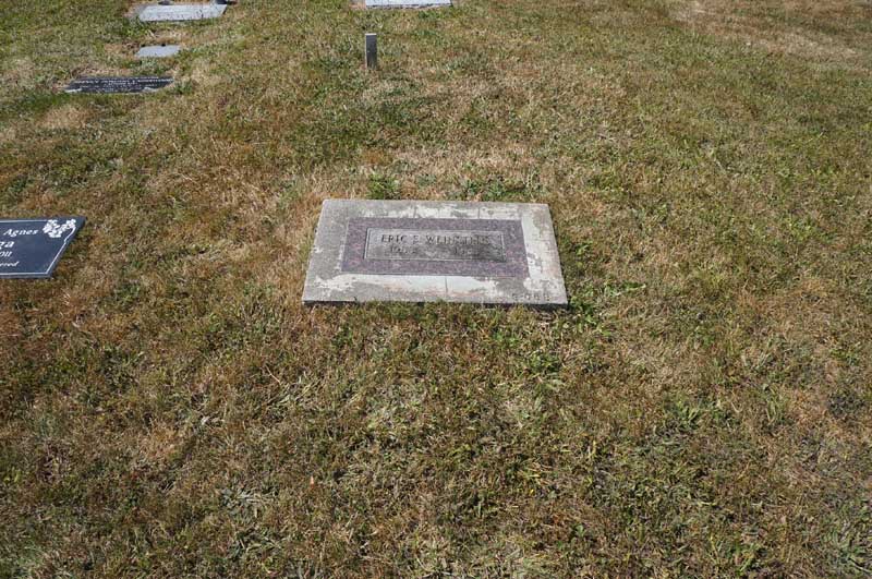 image of gravestone